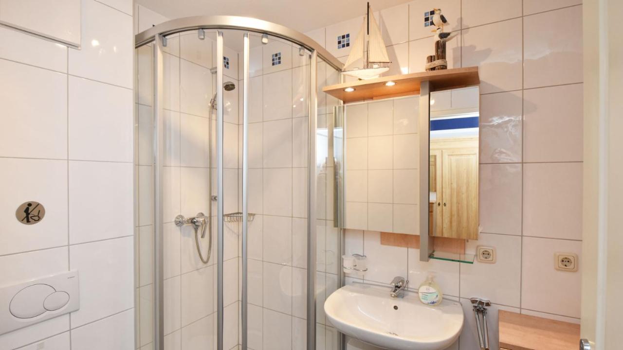 Ferienwohnung Ruegenzauber Baabe Ngoại thất bức ảnh